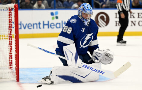 Lightning roll past the winless Flyers 4-1 as Vasilevskiy ties Andy Moog on career wins list